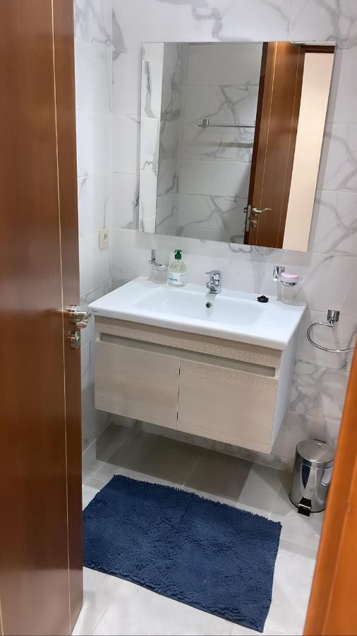 Appartement De Prestige, Vue Kasbah, Mer Et Vieux Port Tanger Eksteriør bilde